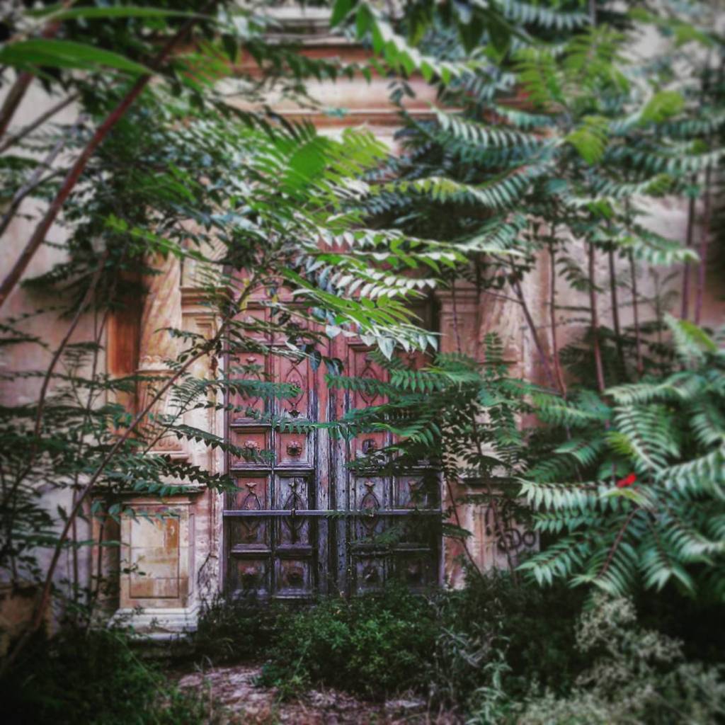 Porta in nessun&nbsp;posto