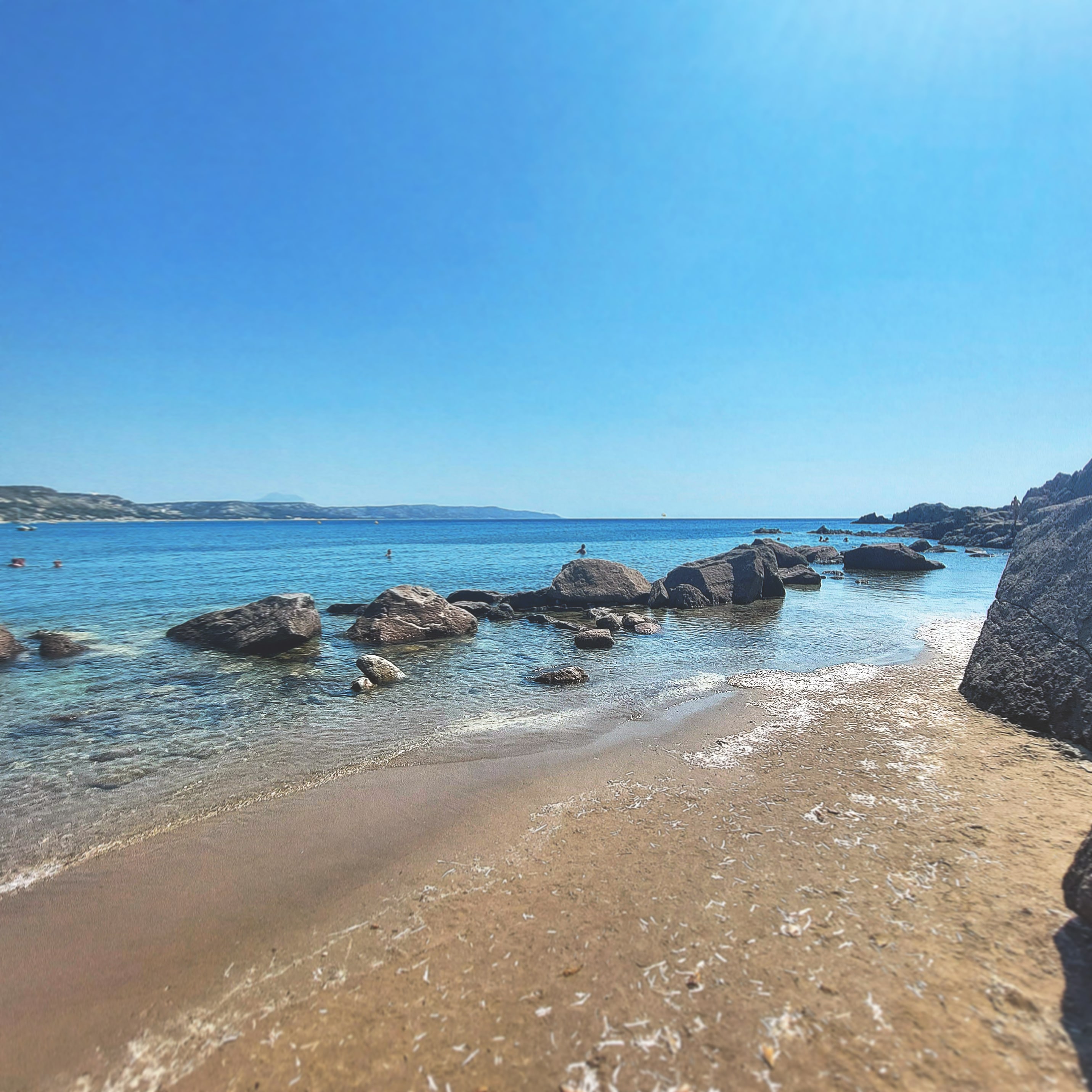 Sabbia e rocce