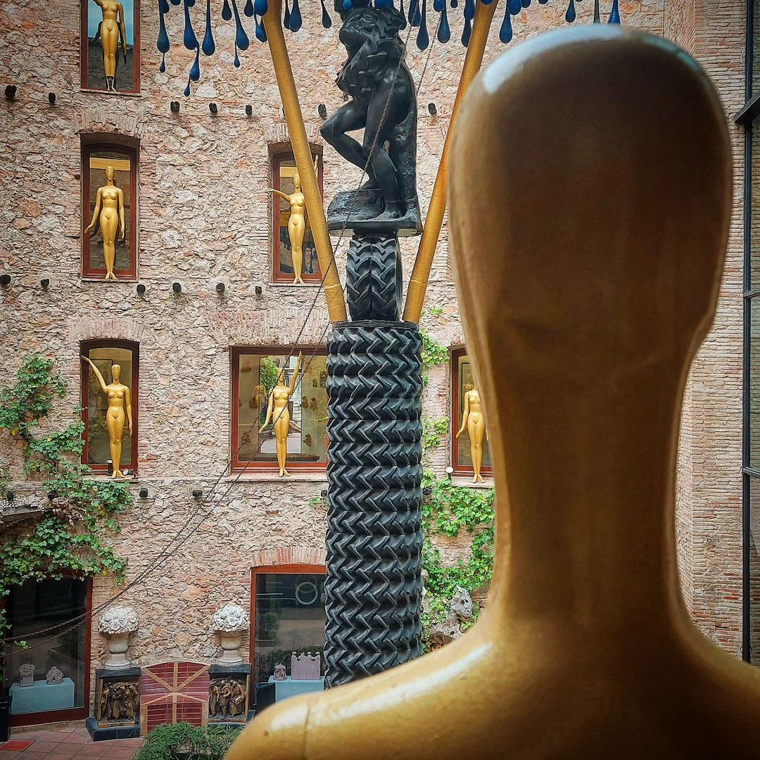 Dalí aquí