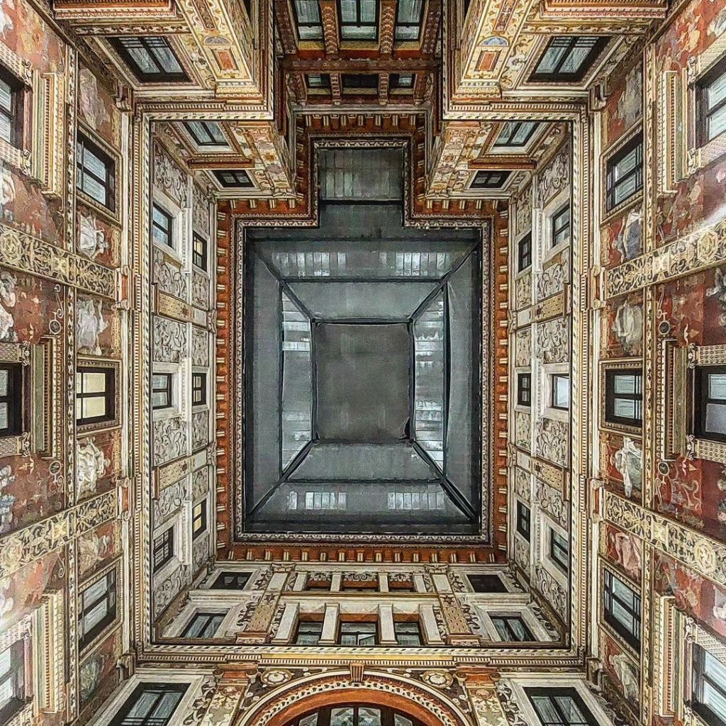 Sciarra chitarra musica battaglia