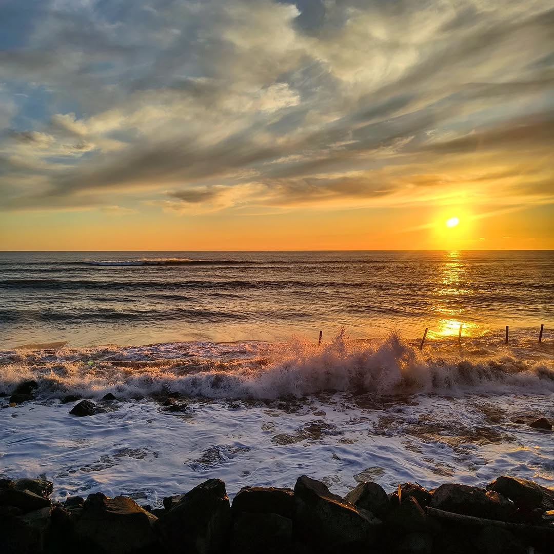 Tramonto e distruzione